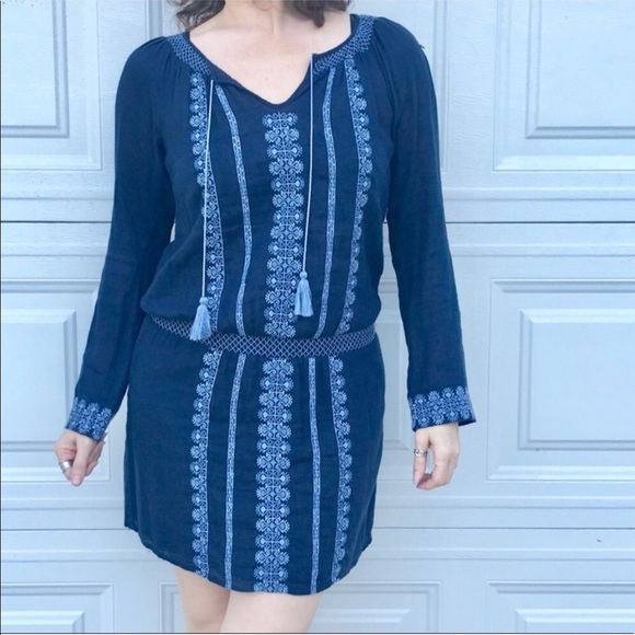 Lucky Brand Dresses & Skirts - LUCKY BRAND navy dress peasant BOHO embroider S/M